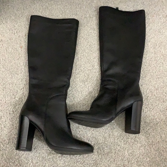 ⭐️ Kenneth Cole Leather Boots - Picture 1 of 5